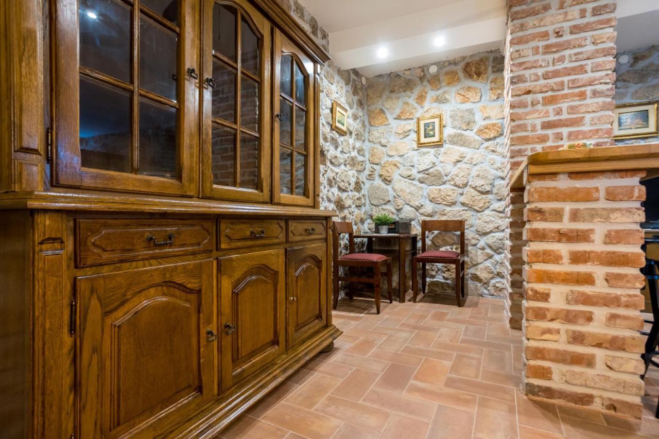 Rustical Nest Krk Old City كرك المظهر الخارجي الصورة
